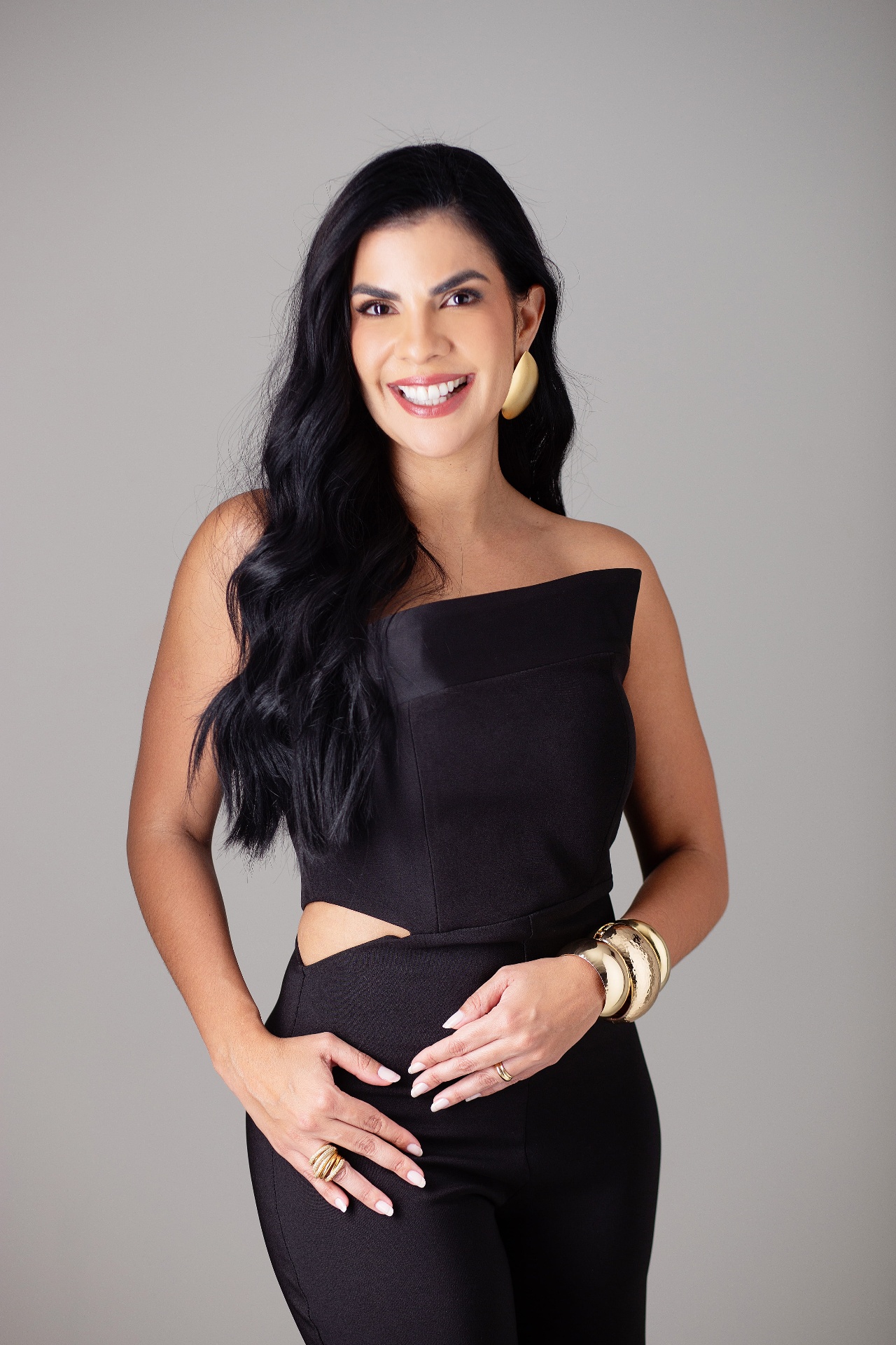 Dra. Juliana Borges, autora do e-book Descomplicando o Laser